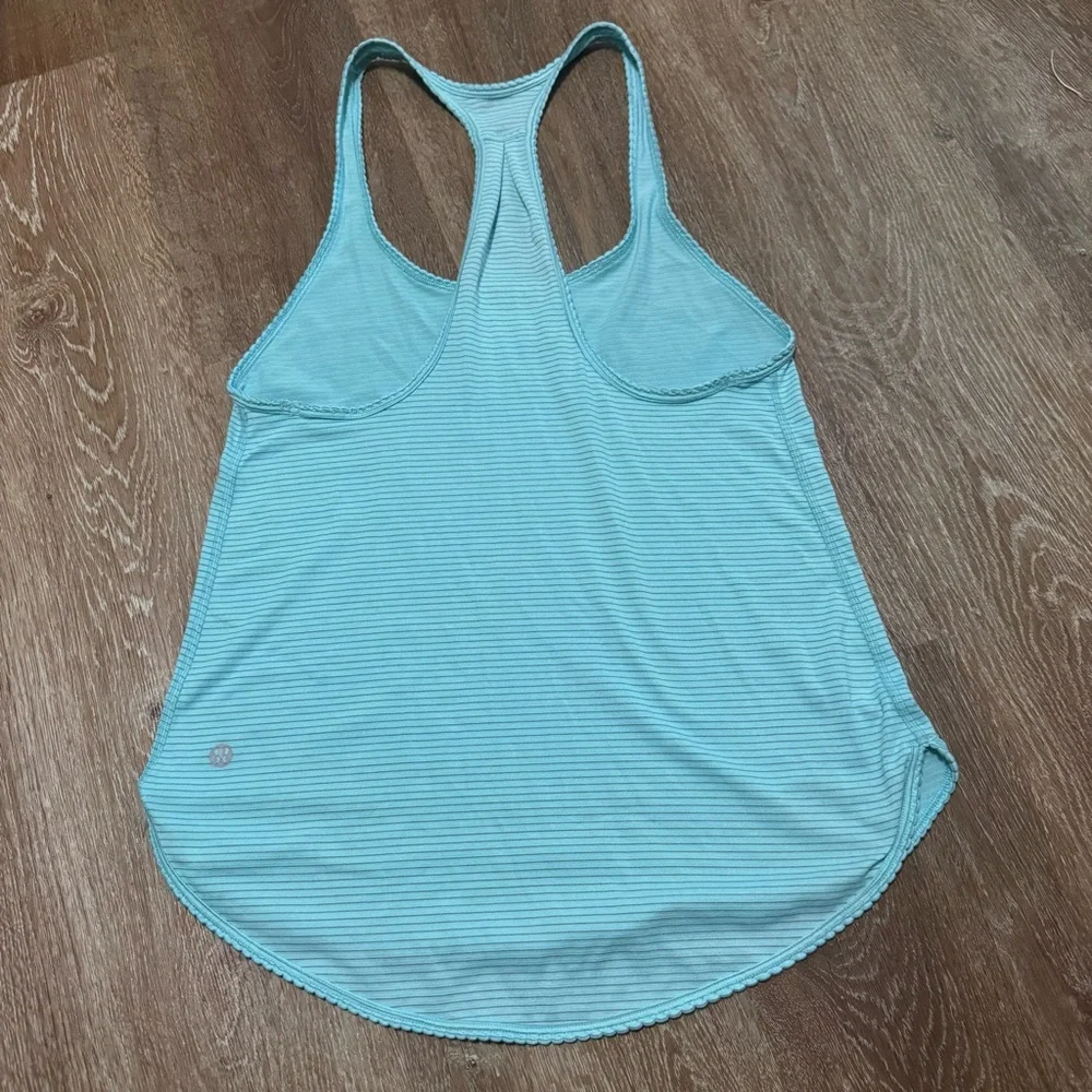 Lululemon 105 F Singlet *Silver - Picture 8 of 9